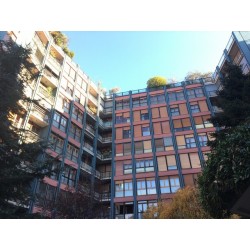 AD.ZE V.LE UMBRIA MQ 110 3 LOCALI DOPPI SERVIZI NON ARREDATO 